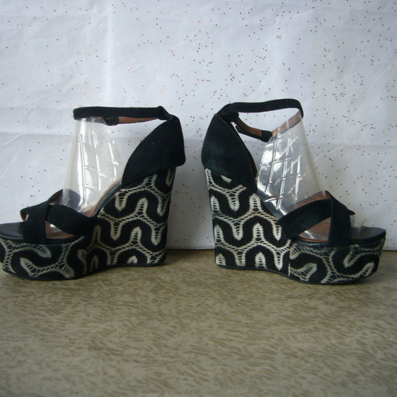 Jeffrey Campbell Ibiza Geometric Crochet Platform Wedge Sandal - 7.5 Festival - Picture 7 of 8